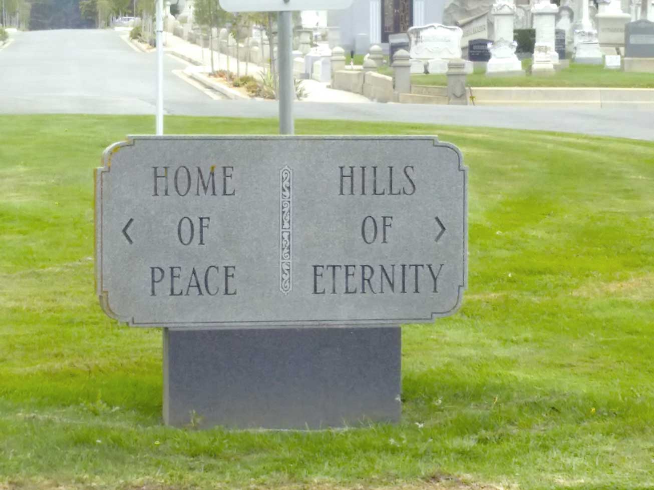 Der Friedhof 'Hills of Eternity' in Colma, Kalifornien